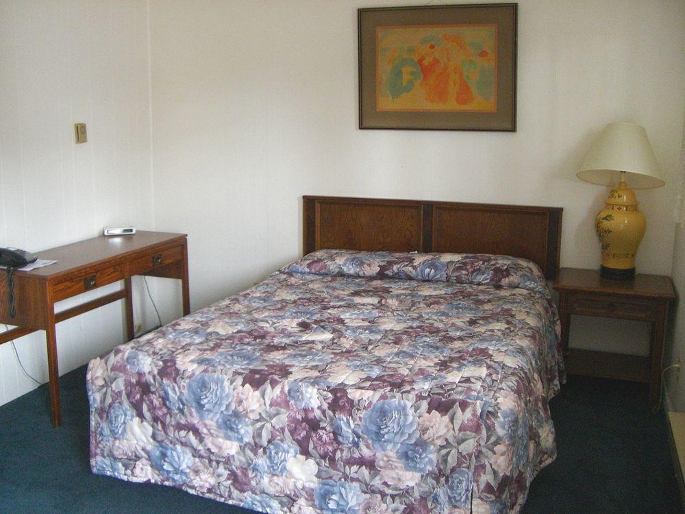 A-1 Alberni Inn Port Alberni Buitenkant foto