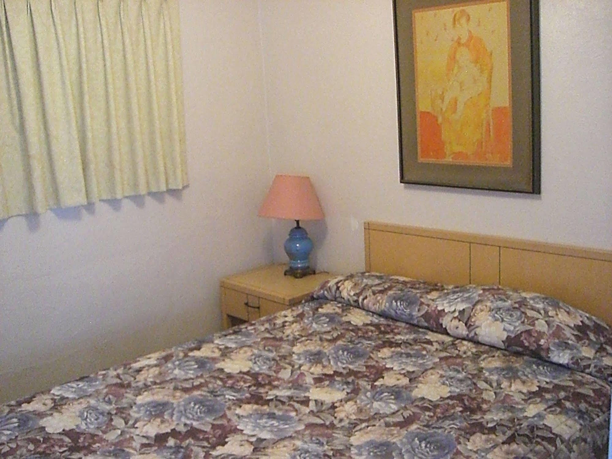 A-1 Alberni Inn Port Alberni Buitenkant foto